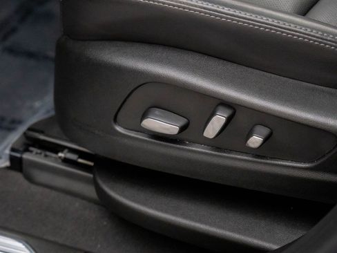 Certified 2024 Cadillac XT5 Premium Luxury w/ Technology Package image 17