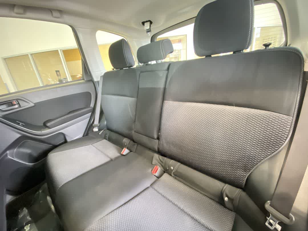 Used 2015 Subaru Forester 2.5i Premium w/ All-Weather Package AWD/4WD image 25