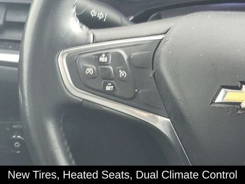 Used 2019 Chevrolet Equinox LT FWD image 26
