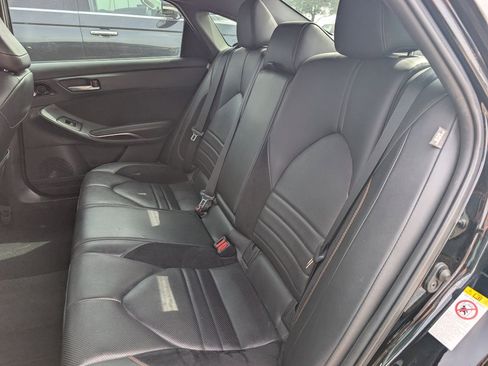 Used 2019 Toyota Avalon Touring w/ Advanced Safety Package FWD image 28