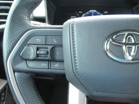 Used 2025 Toyota Tundra Limited w/ TRD Off-Road Package AWD/4WD image 25
