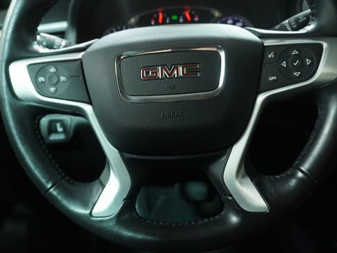 Used 2020 GMC Acadia SLE w/ Driver Convenience Package FWD image 20