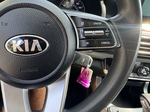 Used 2021 Kia Seltos LX AWD/4WD image 23
