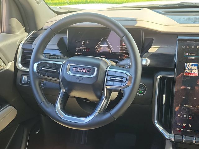 Used 2024 GMC Acadia Elevation w/ Luxury Package FWD image 22