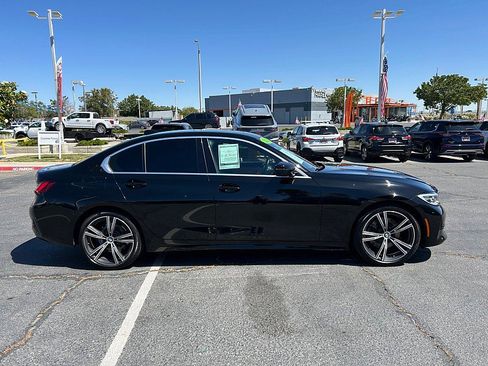 Used 2022 BMW 330i Sedan w/ Convenience Package RWD image 6