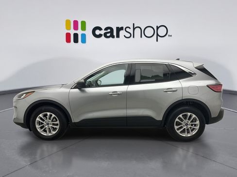 Used 2022 Ford Escape SE AWD/4WD image 2