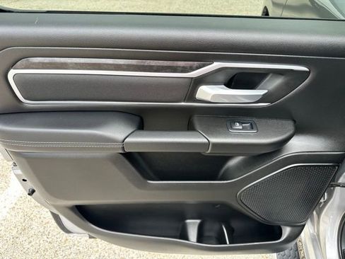 Used 2024 RAM 1500 Big Horn RWD image 40