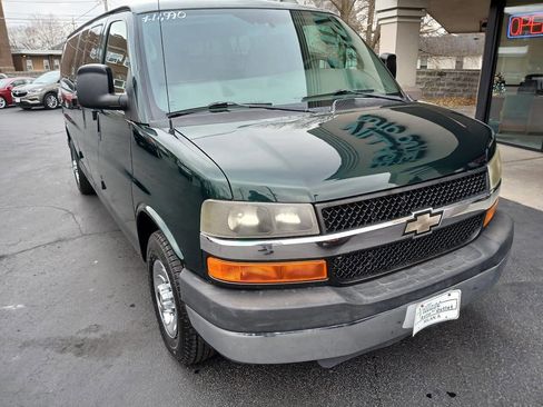 Used 2011 Chevrolet Express 3500 LT w/ LT Preferred Equipment Group image 14