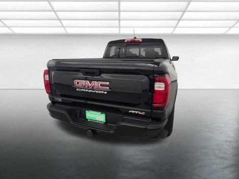 Used 2024 GMC Canyon AT4 w/ AT4 Premium Package AWD/4WD image 7