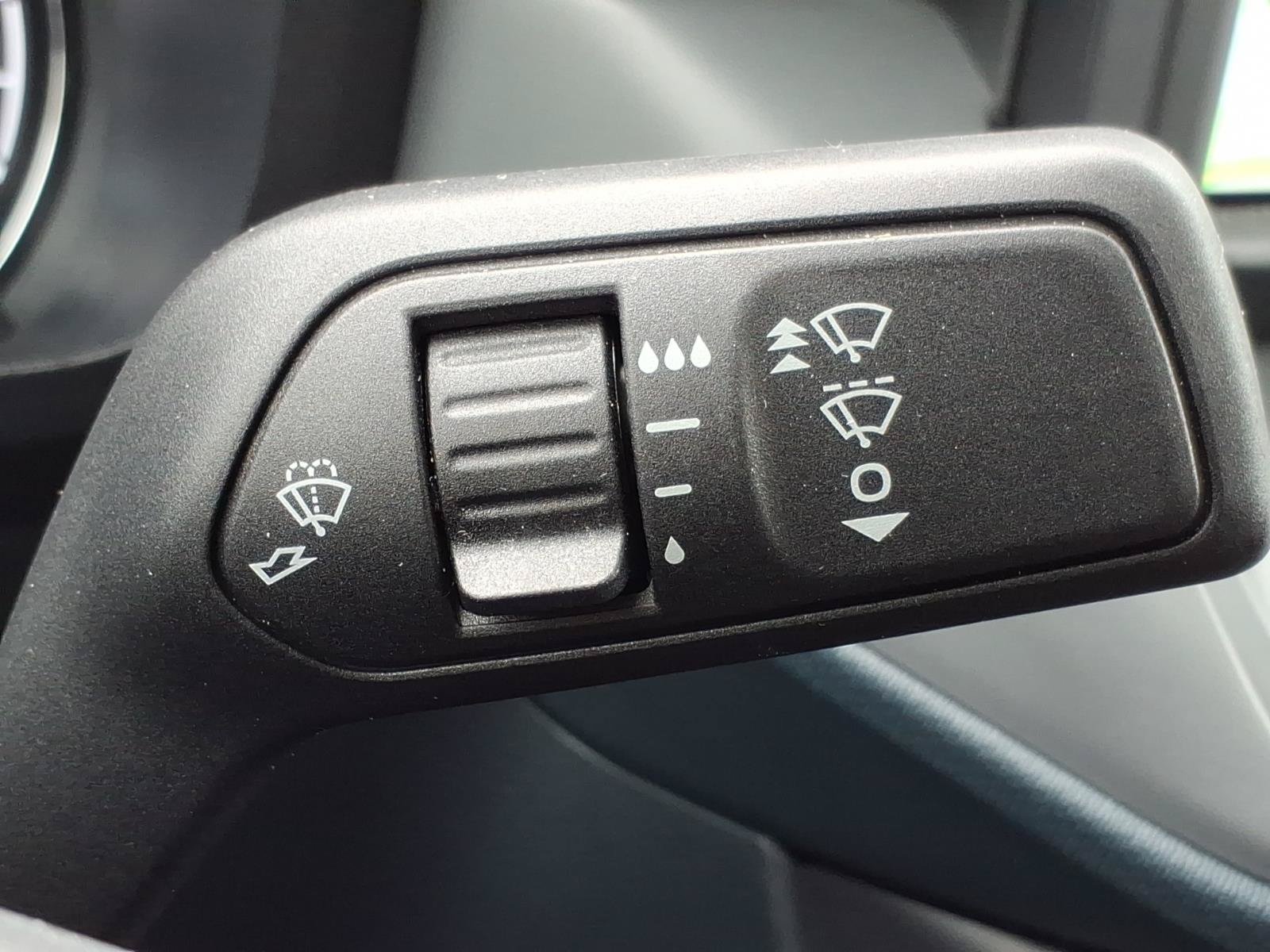 Used 2024 Ford Maverick Lariat w/ Black Appearance Package AWD/4WD image 32