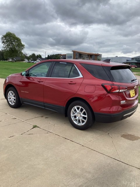 Used 2024 Chevrolet Equinox LT w/ LPO, Floor Liner Package AWD/4WD image 3