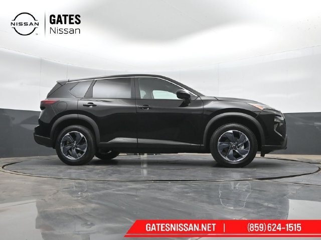 Used 2026 Nissan Rogue SV FWD image 38