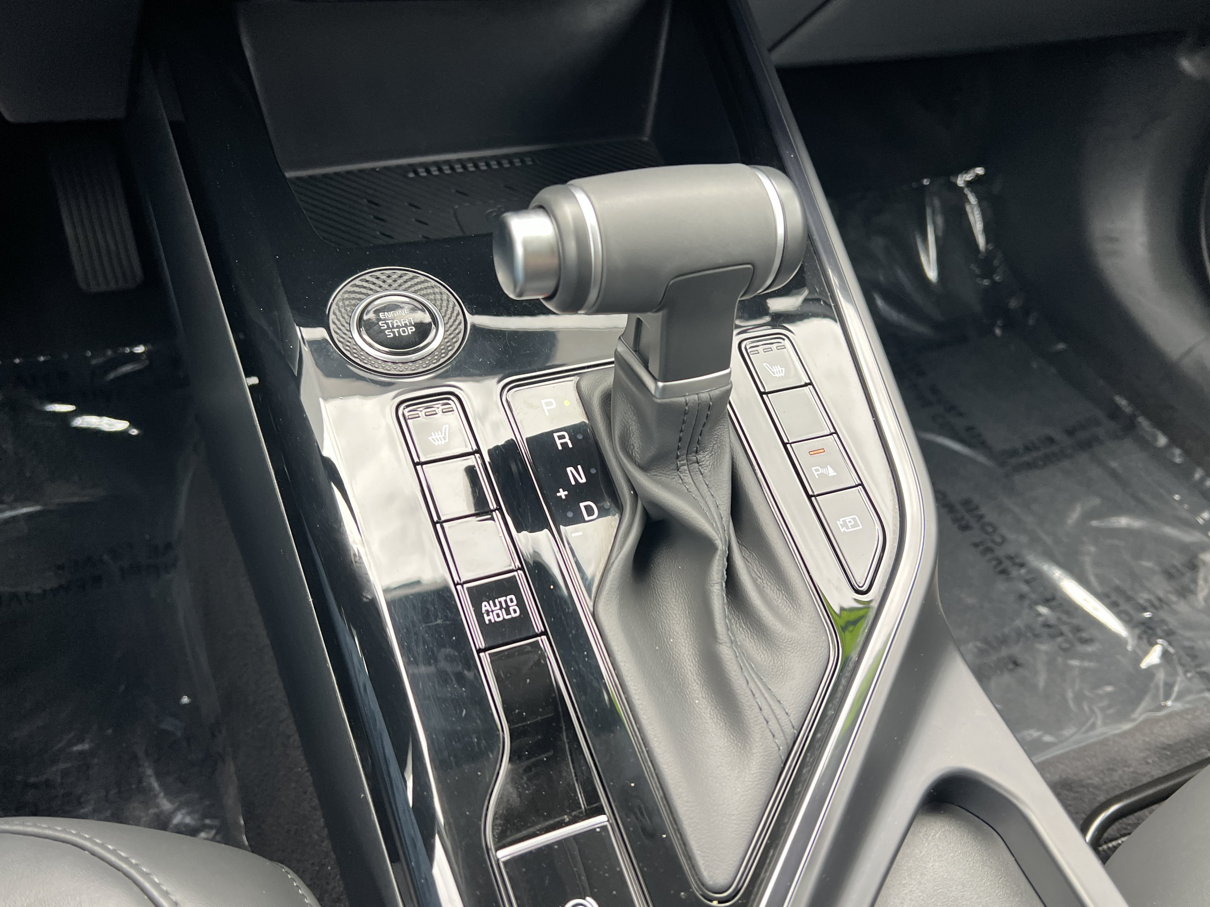 Certified 2025 Kia Niro EX FWD image 28