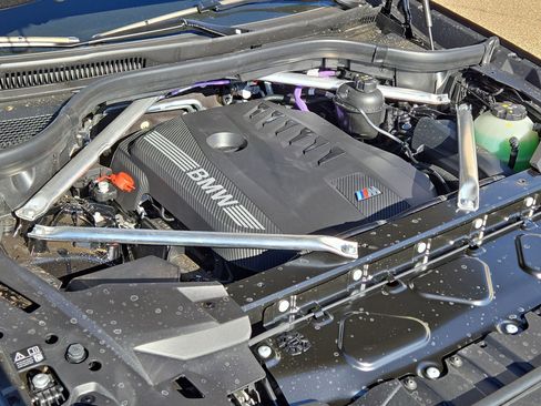 New 2026 BMW X6 xDrive40i w/ Executive Package image 10