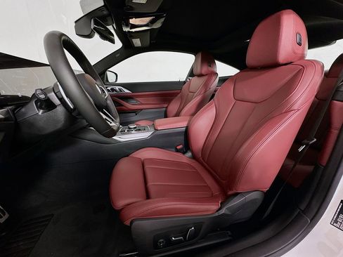 Used 2025 BMW 430i Coupe w/ M Sport Package image 21