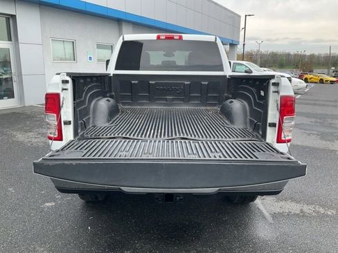 Used 2024 RAM 2500 Big Horn AWD/4WD image 18