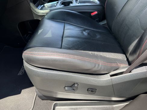Used 2017 Dodge Grand Caravan GT FWD image 14