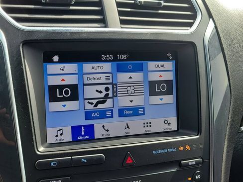 Certified 2019 Ford Explorer Limited w/ Class III Trailer Tow Package FWD image 24