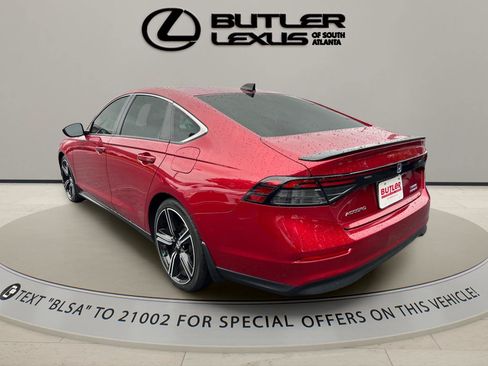 Used 2024 Honda Accord Sport image 8