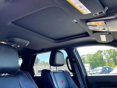 Used 2024 Dodge Durango GT RWD image 22