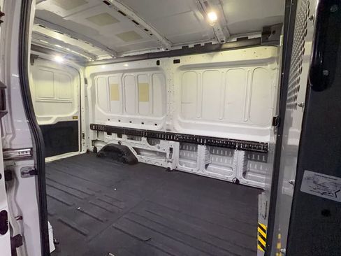 Used 2017 Ford Transit 150 148 Medium Roof image 22