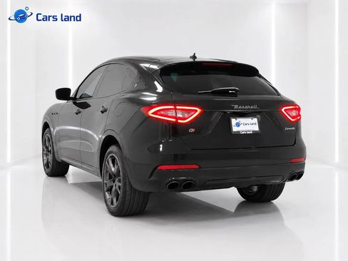Used 2019 Maserati Levante S AWD/4WD image 5