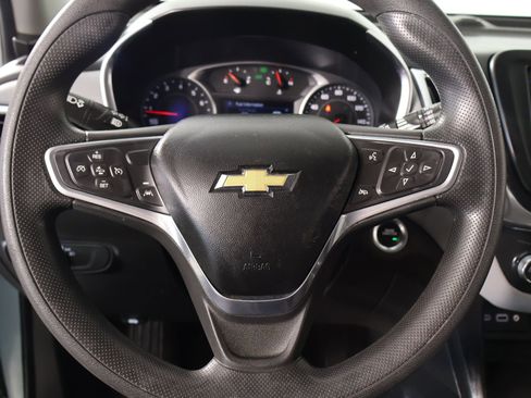 Used 2022 Chevrolet Equinox LT FWD image 3