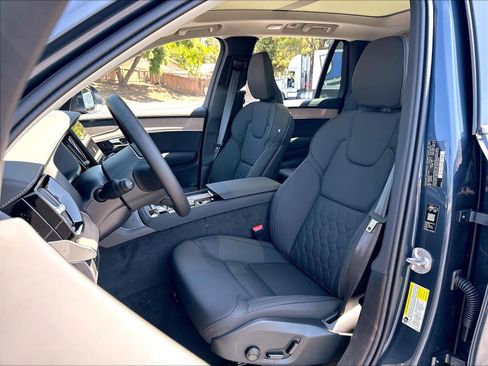 New 2026 Volvo XC90 T8 Plus w/ Protection Package AWD/4WD image 11