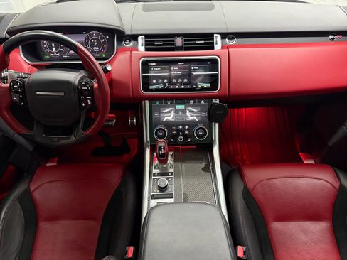 Used 2021 Land Rover Range Rover Sport SVR image 2
