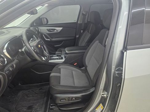 Used 2023 Chevrolet Blazer LT w/ Convenience Package FWD image 2