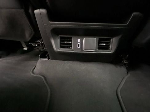 Certified 2025 GMC Sierra 1500 SLT AWD/4WD image 21
