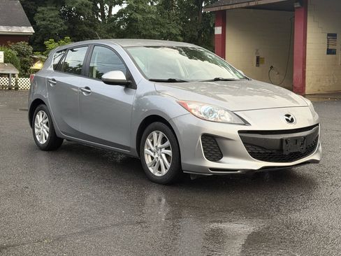 Used 2012 MAZDA MAZDA3 i Touring FWD image 1