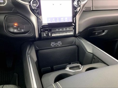 New 2026 RAM 3500 Big Horn AWD/4WD image 7