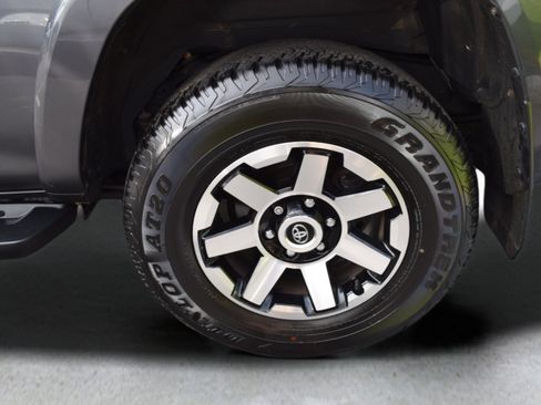 Used 2023 Toyota 4Runner TRD Off-Road Premium w/ Off Road Premium Plus Package AWD/4WD image 6