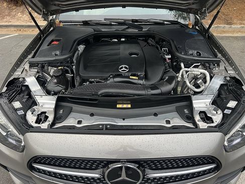 Used 2021 Mercedes-Benz E 350 Sedan image 8