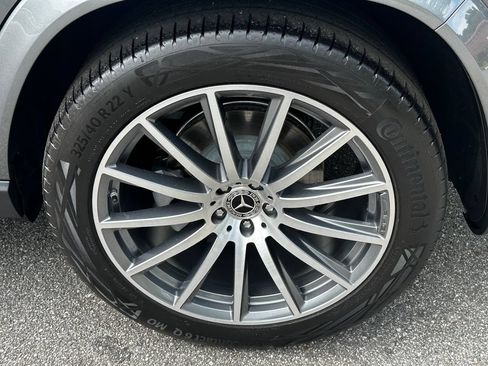 Certified 2025 Mercedes-Benz GLS 580 4MATIC image 23