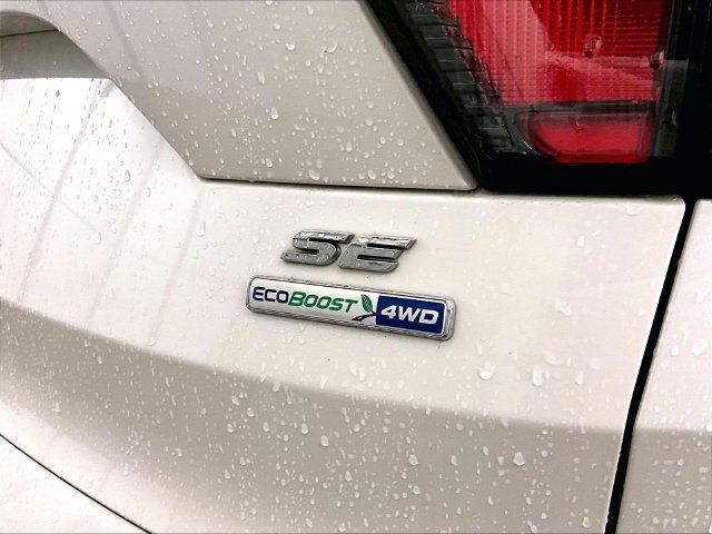 Used 2017 Ford Escape SE AWD/4WD image 13