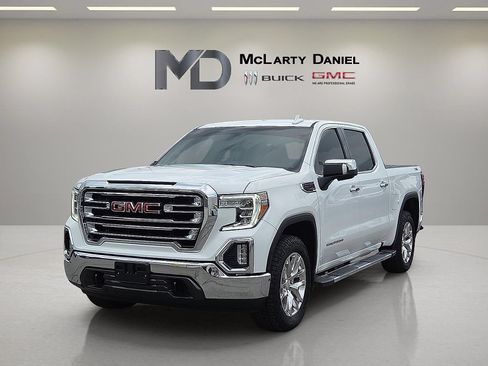 Certified 2021 GMC Sierra 1500 SLT w/ SLT Premium Package AWD/4WD image 3