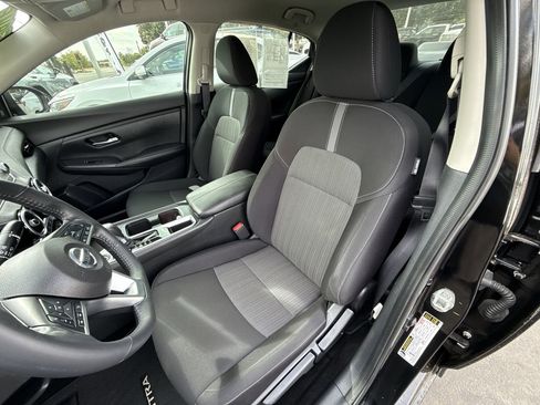 Used 2022 Nissan Sentra SV image 17