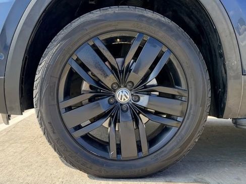 Used 2019 Volkswagen Atlas SEL Premium image 61