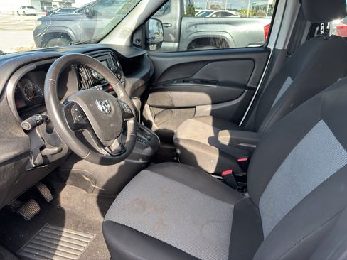 Used 2018 RAM ProMaster City Wagon FWD image 3