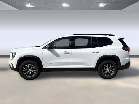 Certified 2025 GMC Acadia AT4 AWD/4WD image 2