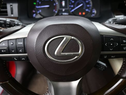 Used 2017 Lexus ES 350 w/ Luxury Package FWD image 24