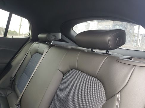 New 2026 Buick Envista Preferred image 9