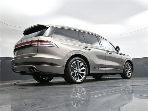 Used 2021 Lincoln Aviator Grand Touring w/ Equipment Group 301A image 26