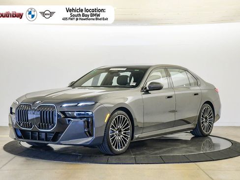 Certified 2025 BMW i7 eDrive50 w/ M Sport Package RWD image 1