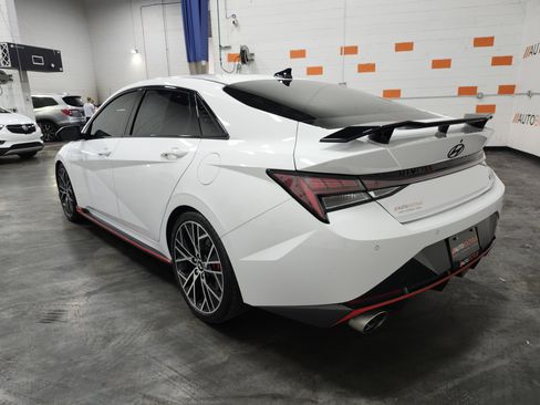 Used 2022 Hyundai Elantra N FWD image 17