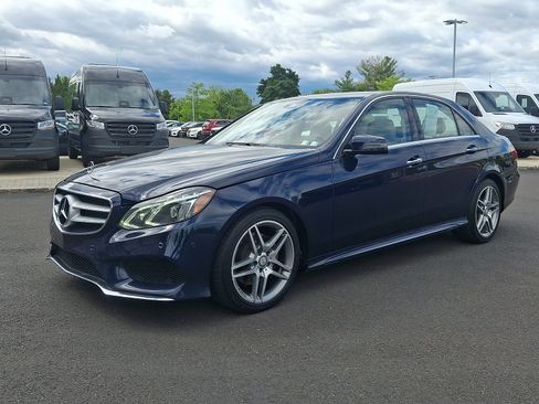 Certified 2016 Mercedes-Benz E 350 4MATIC Sedan image 3