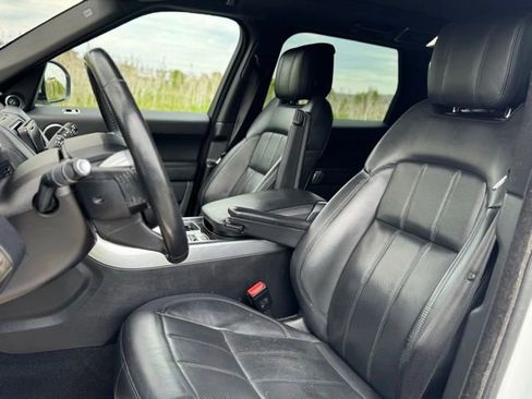 Used 2018 Land Rover Range Rover Sport HSE AWD/4WD image 11