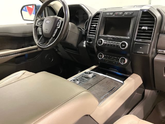 Used 2019 Ford Expedition Max Limited w/ Equipment Group 302A AWD/4WD image 31